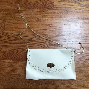 Elegant Cream Shoulder Bag